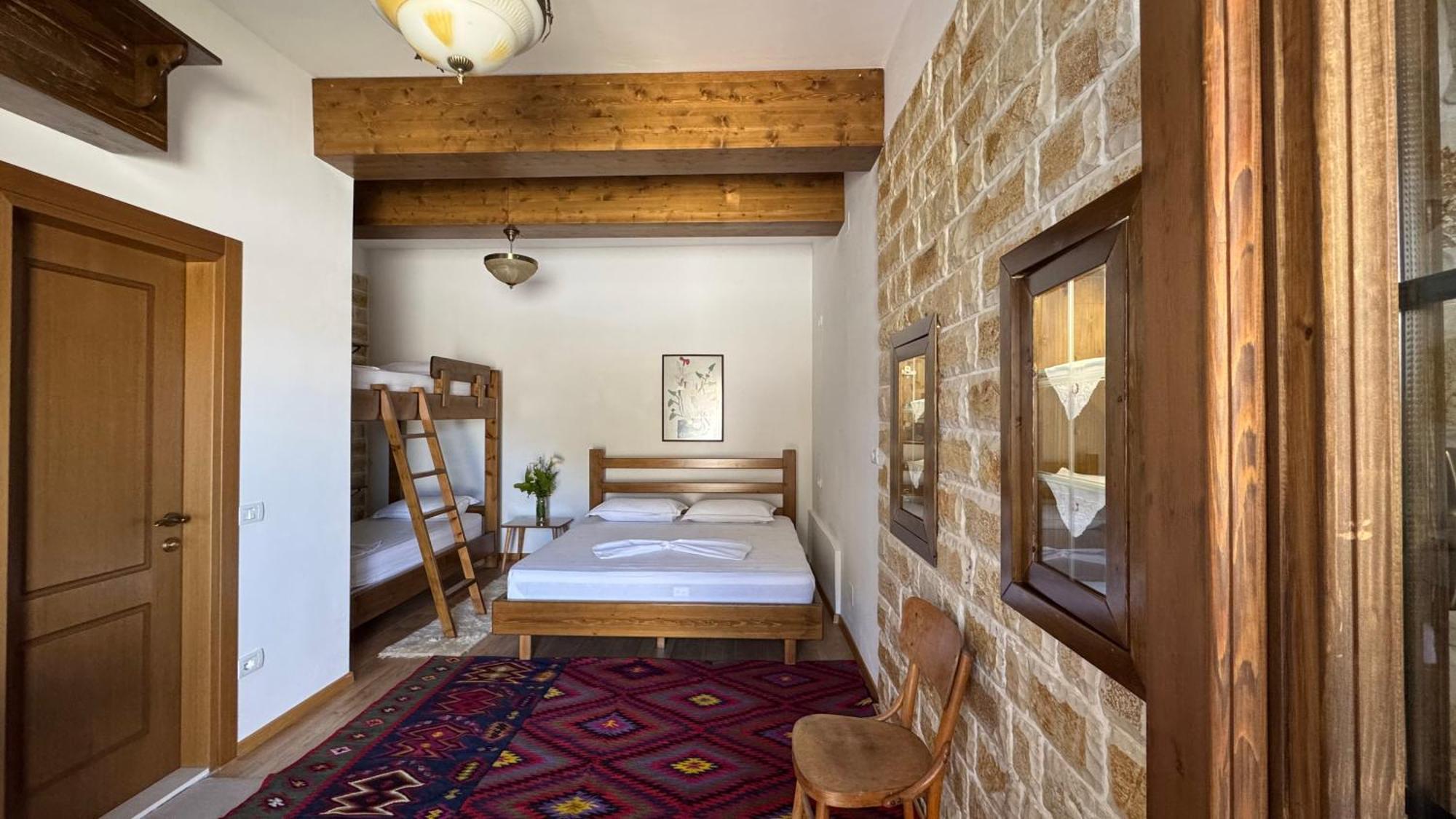 Ana Rest House Hostel بيرات المظهر الخارجي الصورة