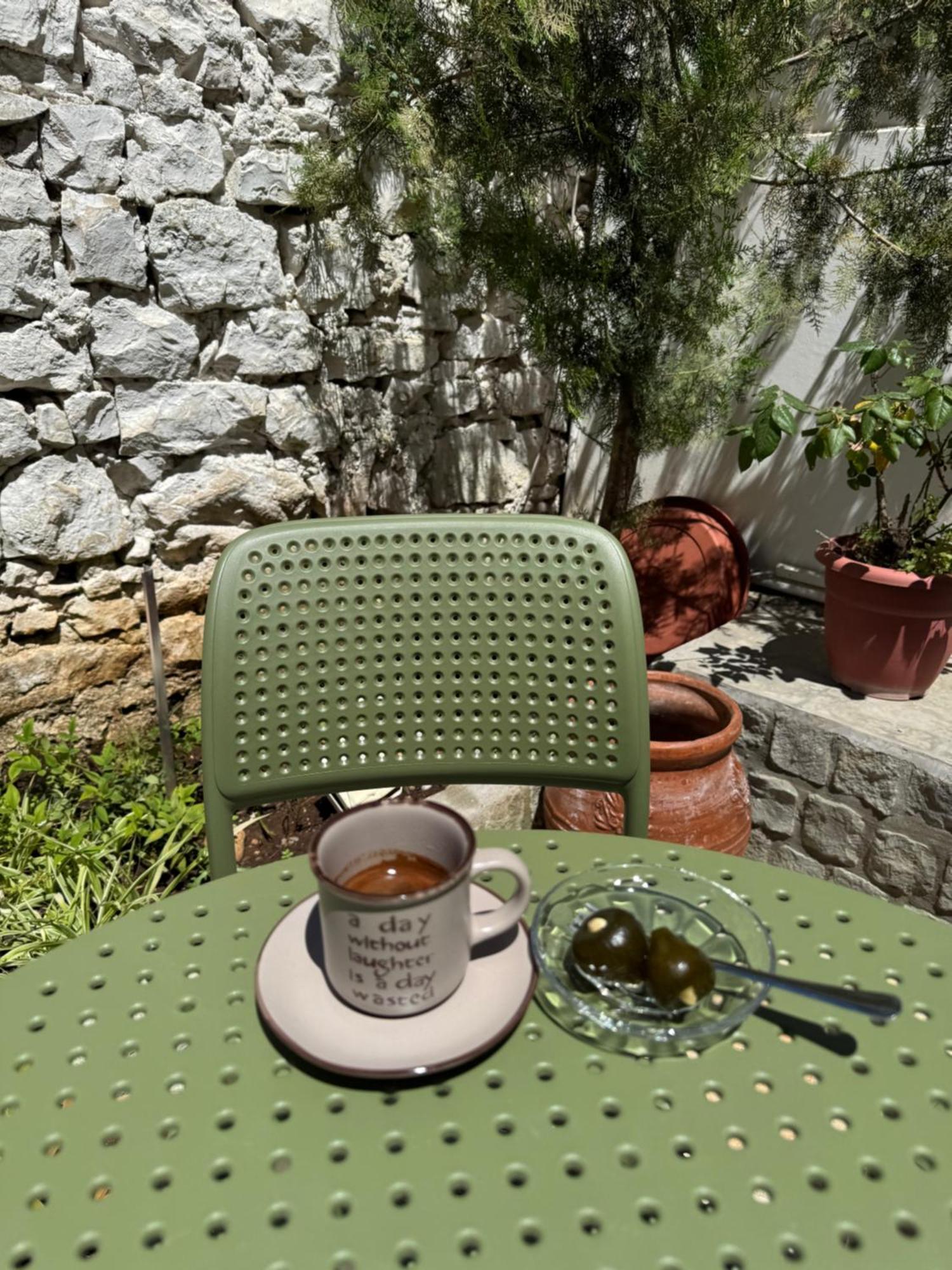 Ana Rest House Hostel بيرات المظهر الخارجي الصورة